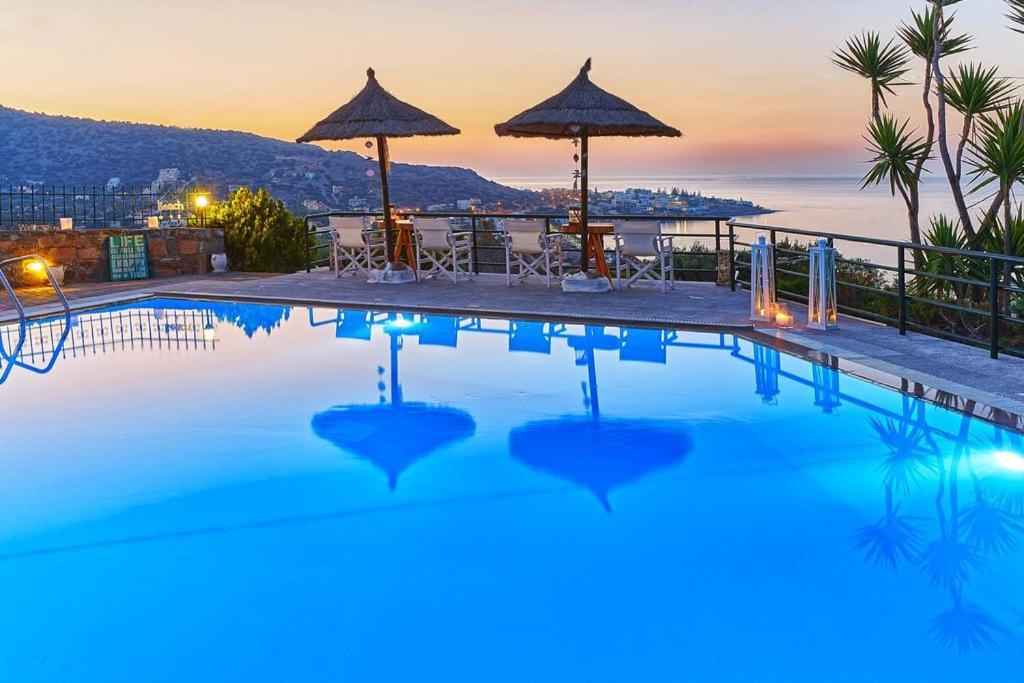 Everest Apartments And Suites Сталида Экстерьер фото