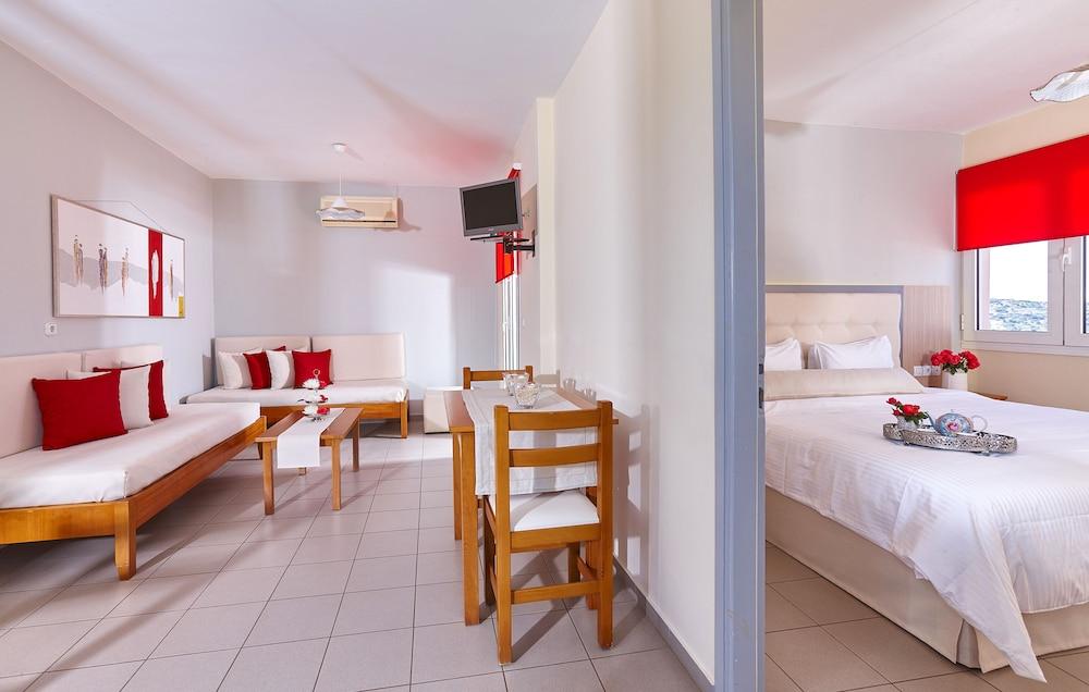 Everest Apartments And Suites Сталида Экстерьер фото