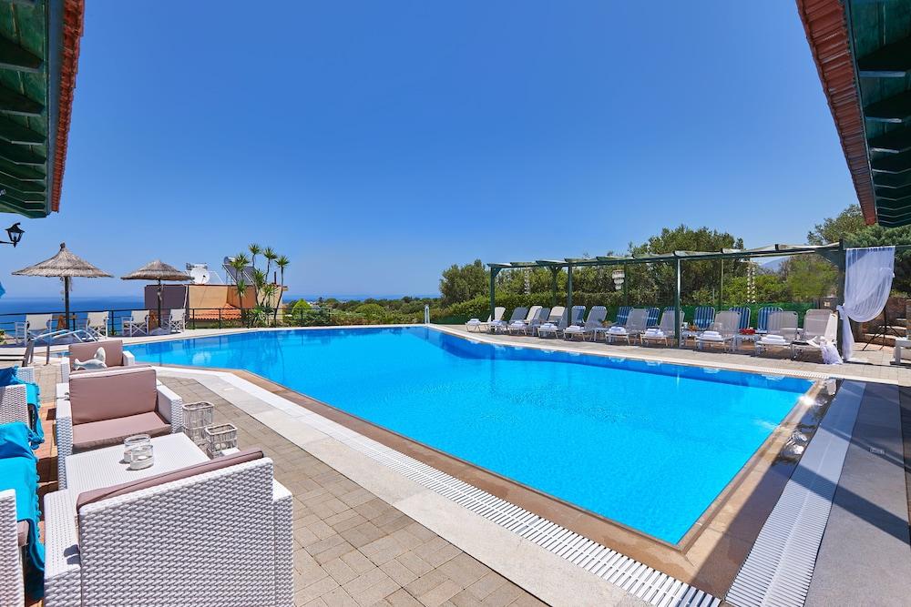 Everest Apartments And Suites Сталида Экстерьер фото