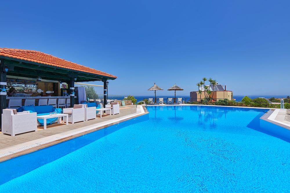 Everest Apartments And Suites Сталида Экстерьер фото