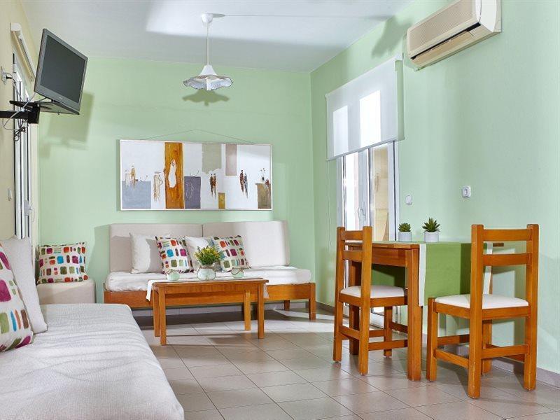 Everest Apartments And Suites Сталида Экстерьер фото