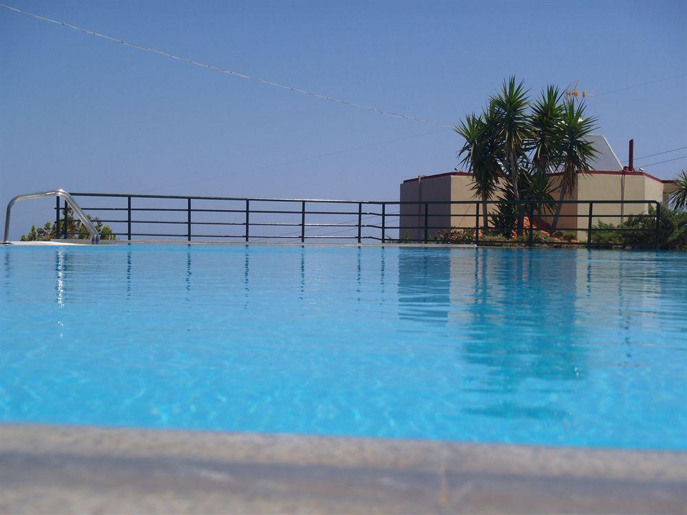 Everest Apartments And Suites Сталида Экстерьер фото